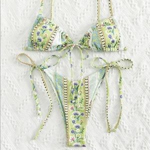 Floral Tie Side Bikini Set
